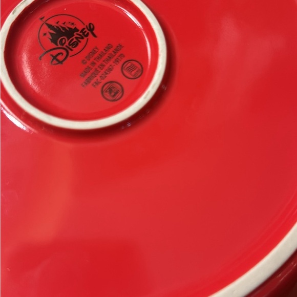 Disney Merry & Bright Pie Dish - Picture 3 of 3